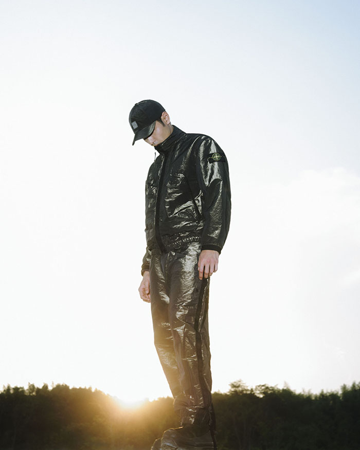 Stone Island马年「’026」特别系列重磅登场,阮经天演绎奔腾美学图片 Stone Island马年「’026」特别系列重磅登场,阮经天演绎奔腾美学图片