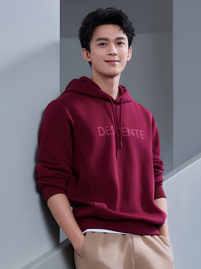 吴磊同款封神!迪桑特2026马年红外发热卫衣上市图片 吴磊同款封神!迪桑特2026马年红外发热卫衣上市图片