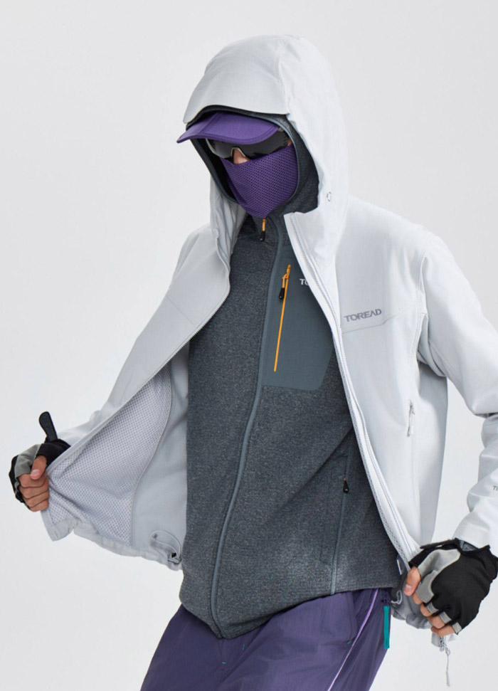 探路者「峰行」软壳衣轻至 500g,防风锁温还百搭图片4 探路者「峰行」软壳衣轻至 500g,防风锁温还百搭图片4