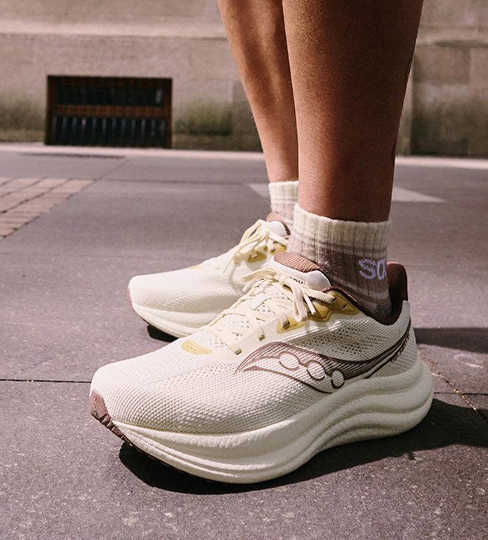 索康尼全新胜利23「卡基褐」配色跑鞋即将开售图片5