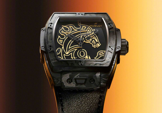 HUBLOT「宇舶」推出2026限量88枚马年碳纤维腕表