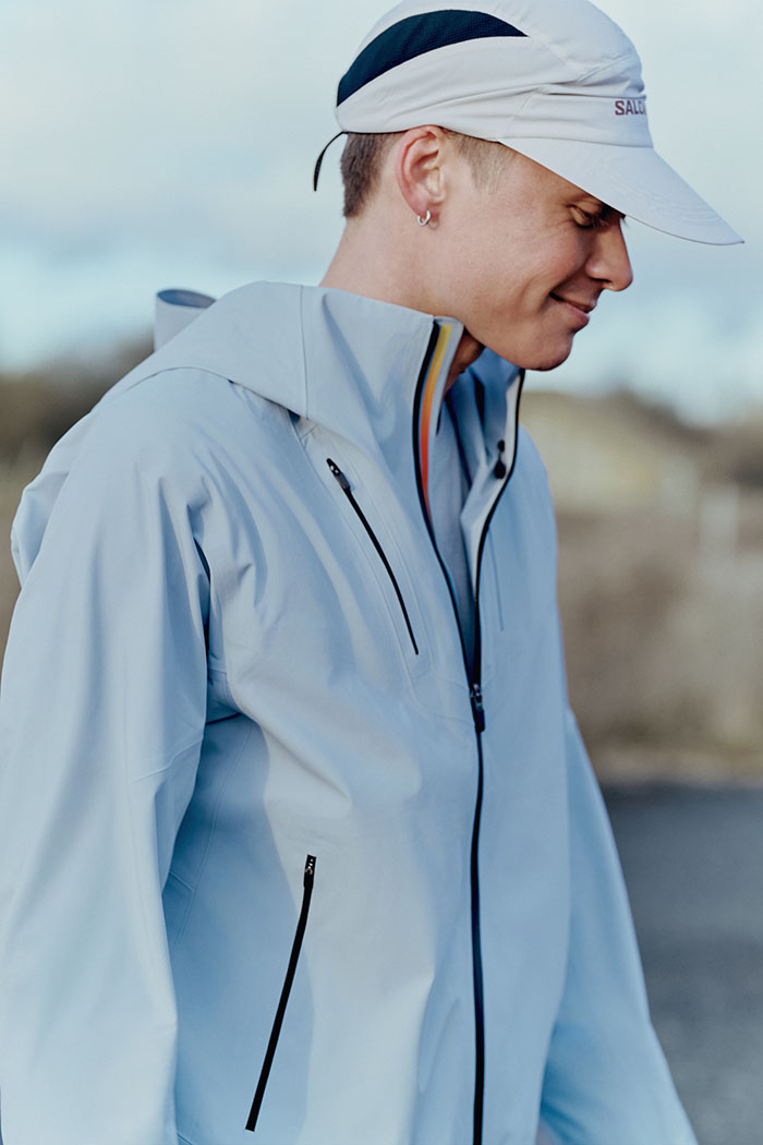 Salomon「萨洛蒙」公布全新FALCON FLY高端竞训跑服图片4