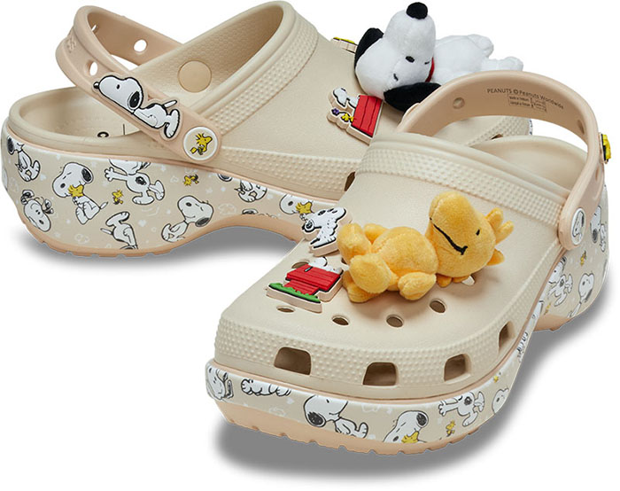 Crocs × Peanuts 2026全新联名洞洞鞋来袭图片2 Crocs × Peanuts 2026全新联名洞洞鞋来袭图片2
