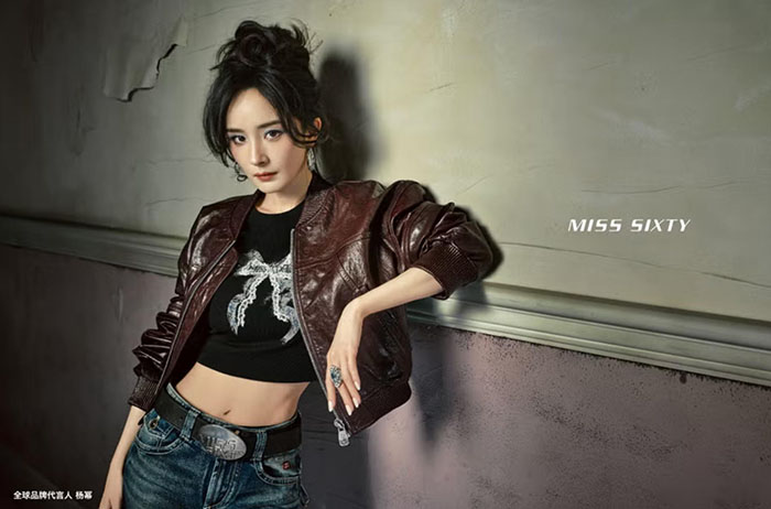 杨幂和Bella Hadid双神同框出境MISS SIXTY 2026春季广告大片图片1 杨幂和Bella Hadid双神同框出境MISS SIXTY 2026春季广告大片图片1