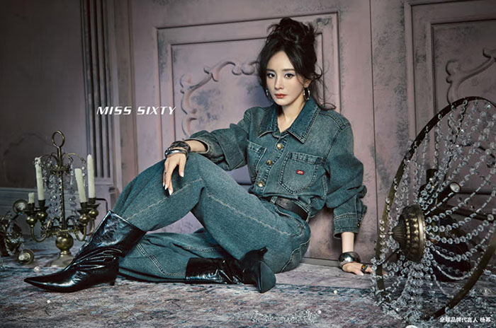 杨幂和Bella Hadid双神同框出境MISS SIXTY 2026春季广告大片图片2 杨幂和Bella Hadid双神同框出境MISS SIXTY 2026春季广告大片图片2