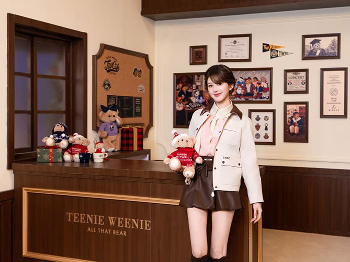 Teenie Weenie携手赵露思解锁千金派对，马年穿搭仪式感拉满图片