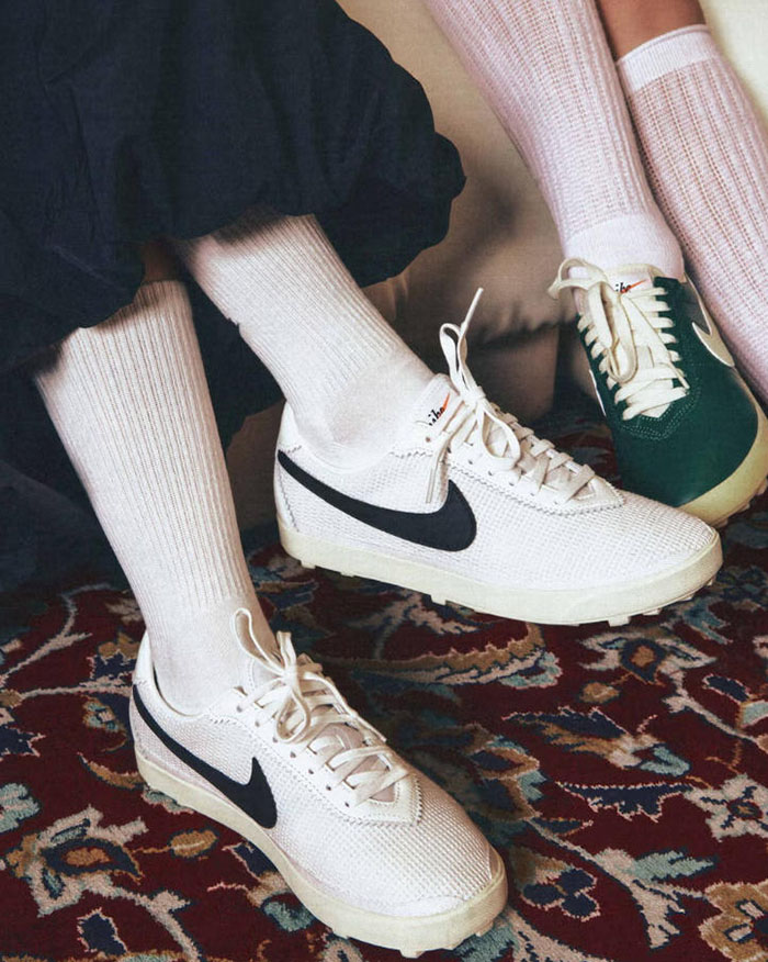 MEOVV录音棚私服封神，脚踩NIKE ASTROGRABBER薄底鞋演绎神鞋魅力图片4