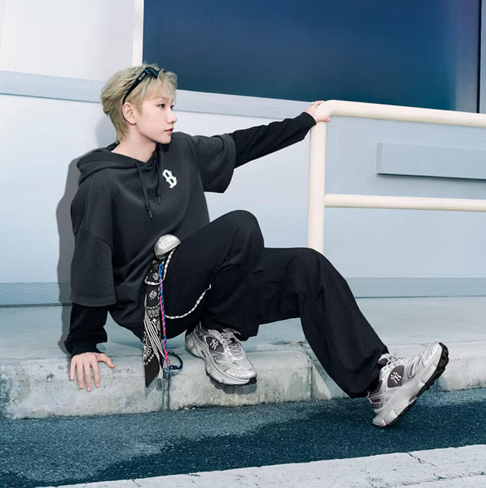 汪苏泷代言MLB，穿2026春夏赛博老爹鞋炸场来袭图片2