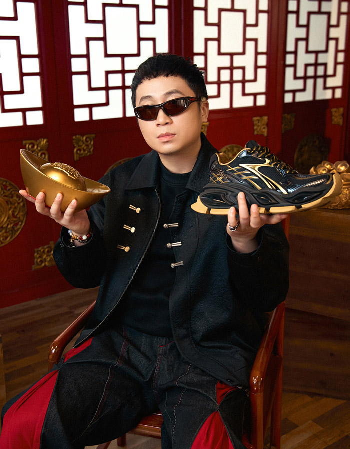 全新OGR × 北高峰马年限定异瞳2.0老爹鞋曝光图片1