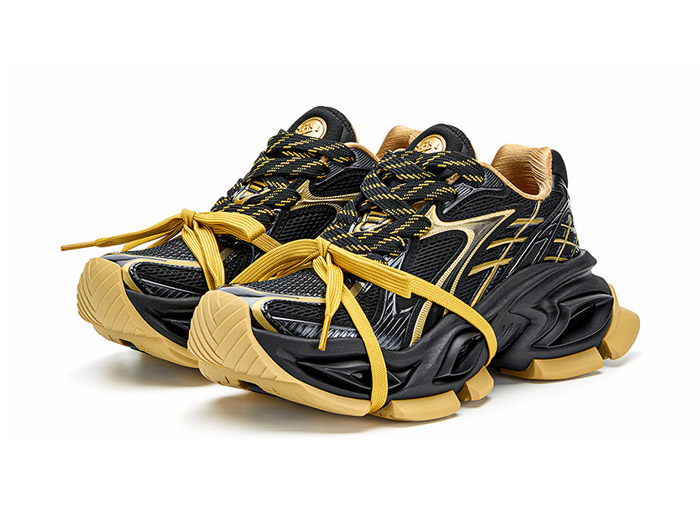 全新OGR × 北高峰马年限定异瞳2.0老爹鞋曝光图片8