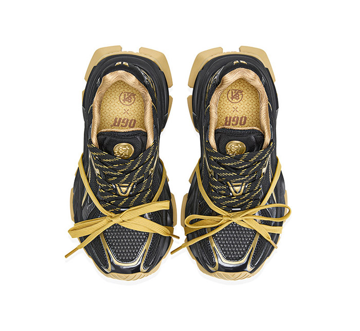 全新OGR × 北高峰马年限定异瞳2.0老爹鞋曝光图片9