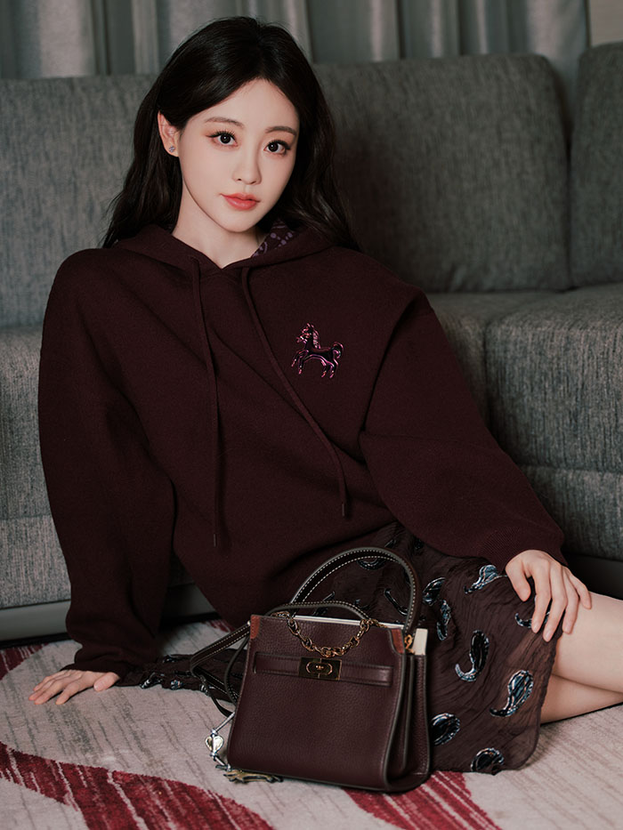 TORY BURCH马年特别系列惊艳亮相，多位美女明星模特倾情演绎图片14