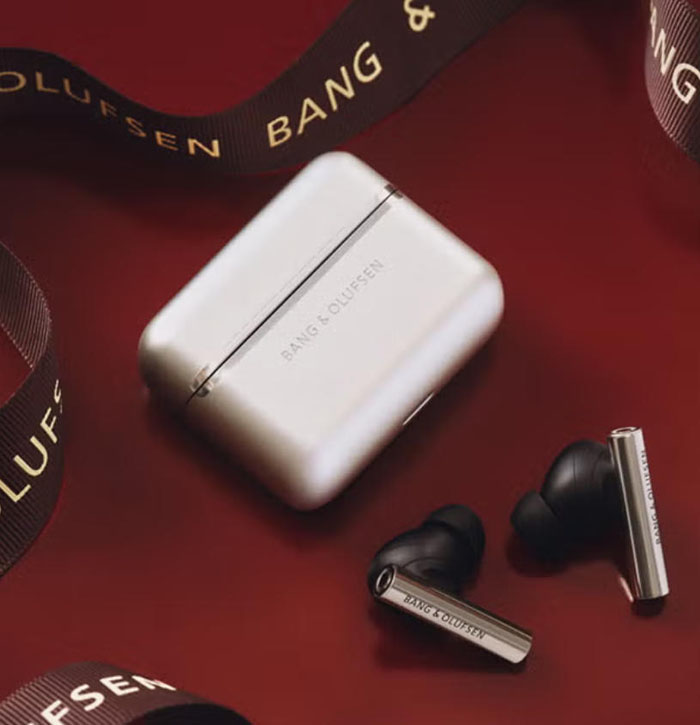 B&O「铂傲」Beosound A9马年限定款礼赠面罩重磅登场图片3