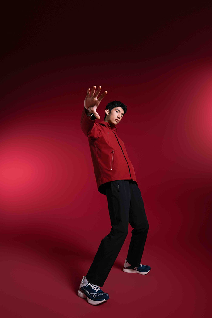 索康尼 x 何可联名Project “S” 第二篇章 马年新春系列上市图片2