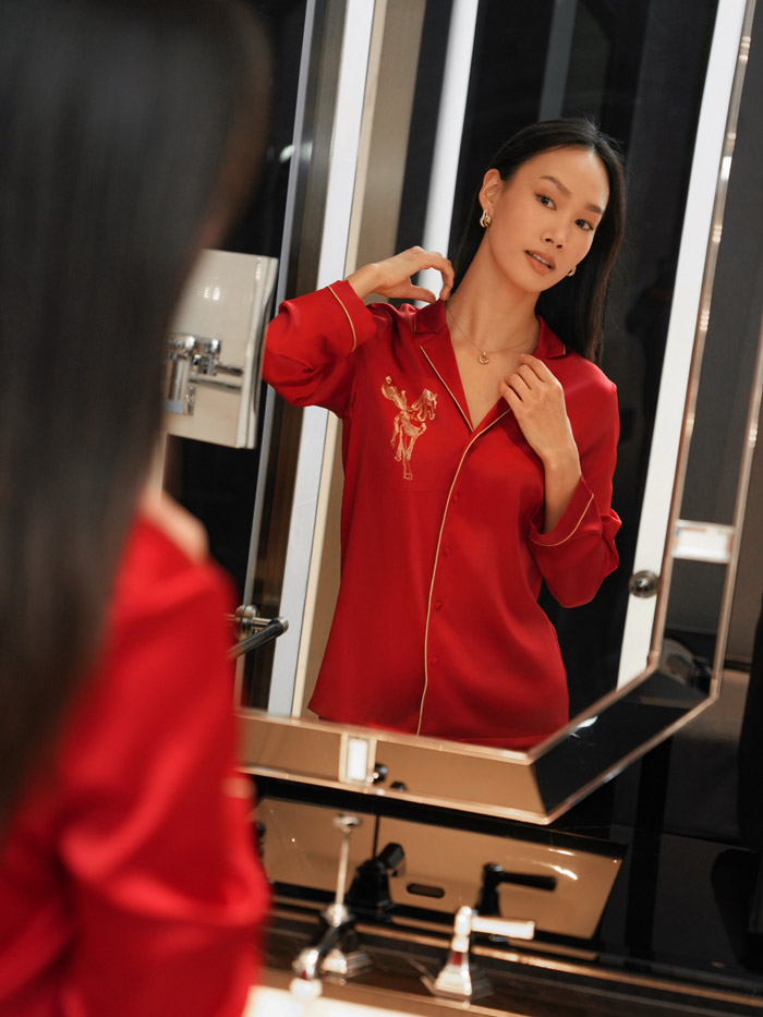 本命红睡衣上线！INTIMISSIMI 2026马年限定桑蚕丝套装发售图片1