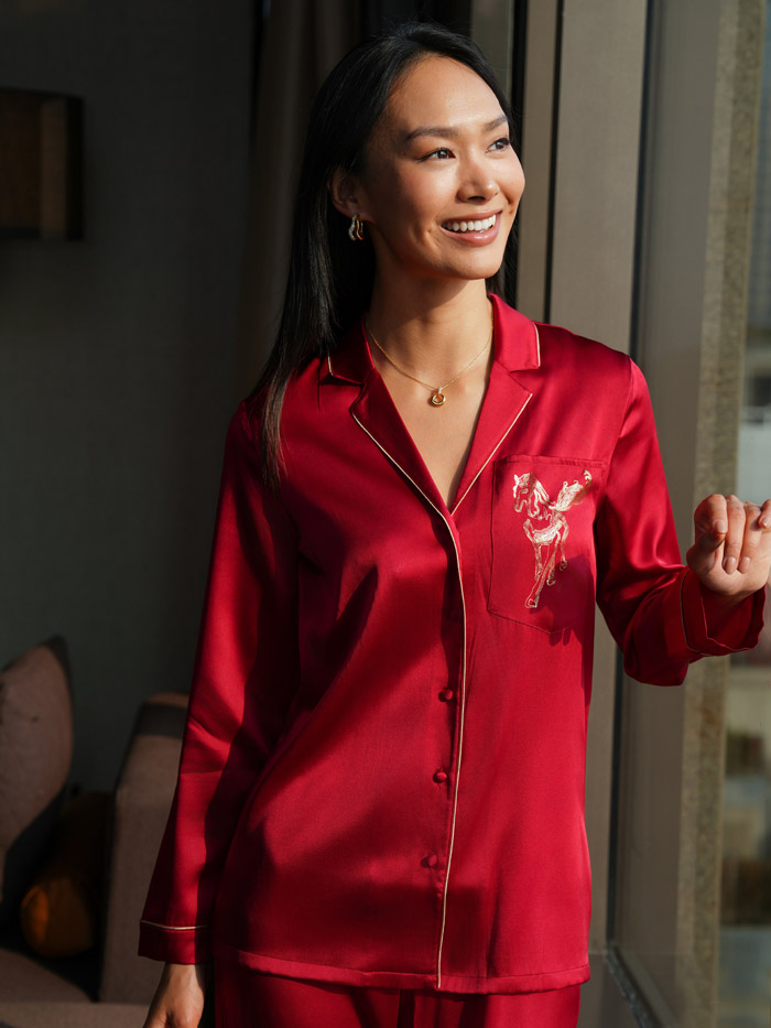 本命红睡衣上线！INTIMISSIMI 2026马年限定桑蚕丝套装发售图片2