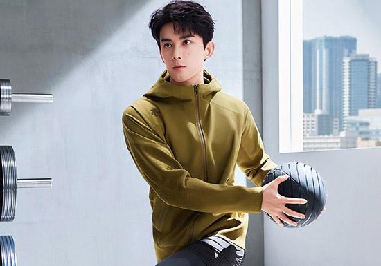 吴磊同款！迪桑特2026春季新款TRAINING外套重磅登场