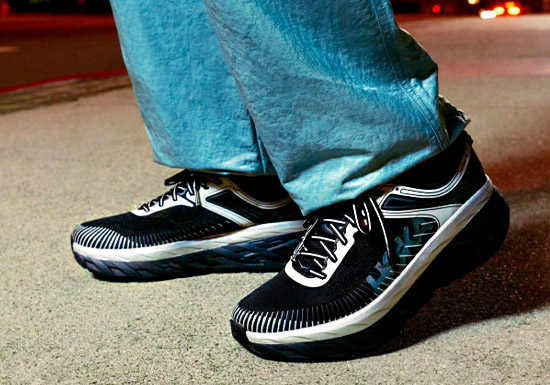 HOKA 2026新款邦代7公路跑鞋上市预告