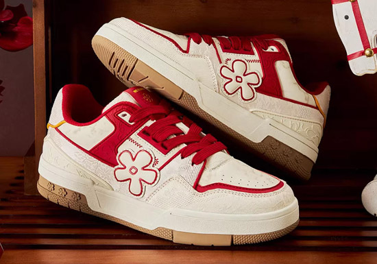 We flower推出马年限定「马上花生」板鞋