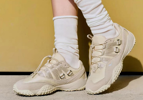 索康尼发布2026款SURGE SPIKES 80S女士复古运动鞋