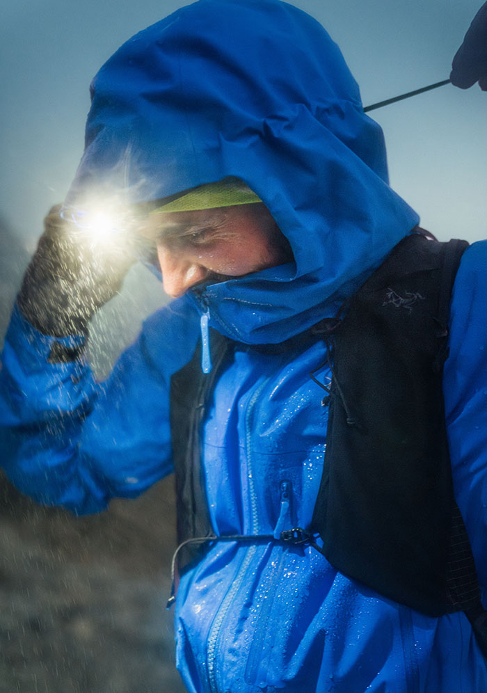 ARC’TERYX始祖鸟推出2026全新Beta SV硬壳系列图片1