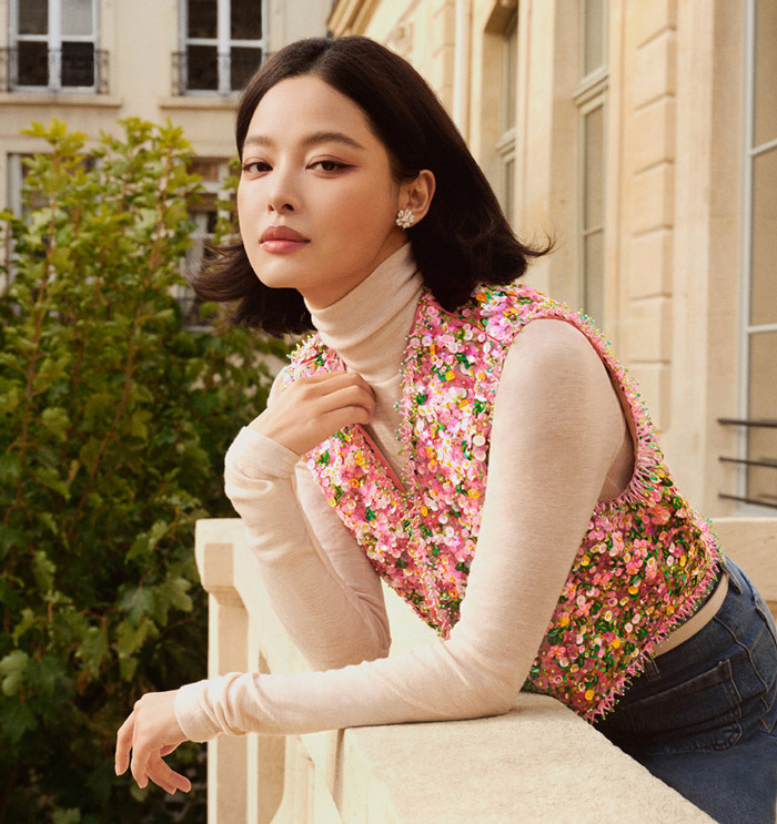 辛芷蕾携手ROGER VIVIER演绎2026春夏系列广告大片图片