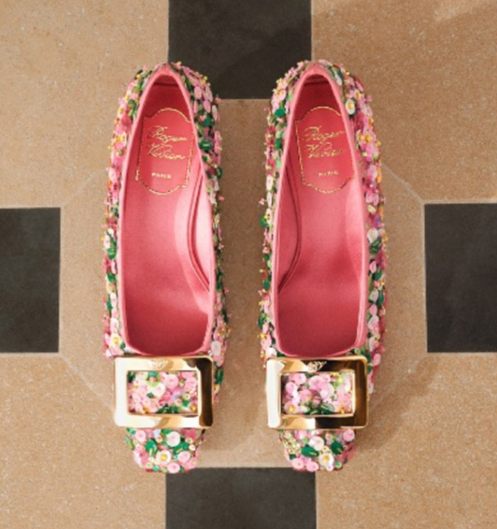 辛芷蕾携手ROGER VIVIER演绎2026春夏系列广告大片图片4