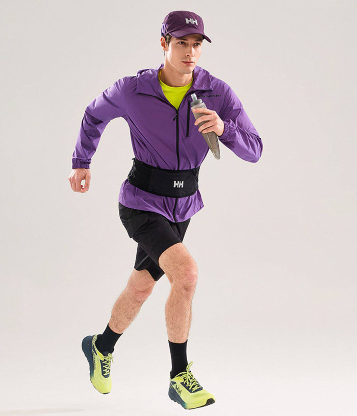 海丽汉森推出2026夏季新品「季风」轻量防风夹克，王一博亲身演绎图片3