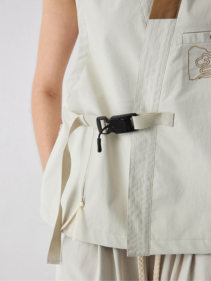 MetaMount又见高山推出2026春季全新「止观・云迹」系列国风机能道袍马甲图片9