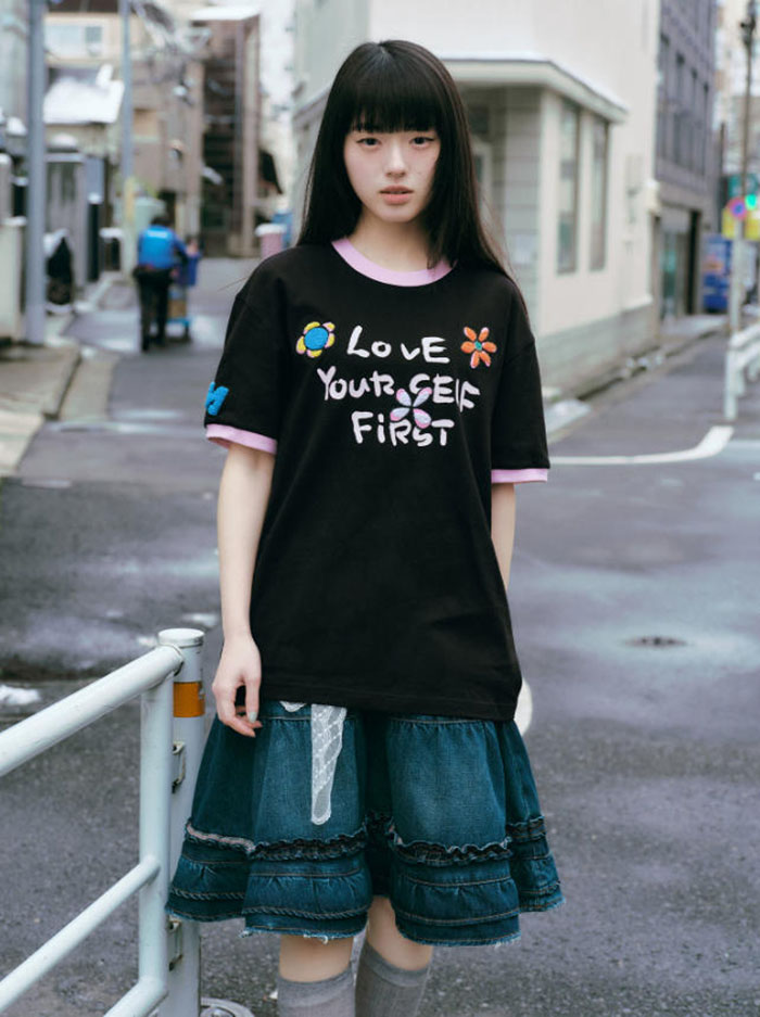 MEDM × 小玉YUY联名系列女装即将上线 街头潮流邂逅治愈系艺术图片1