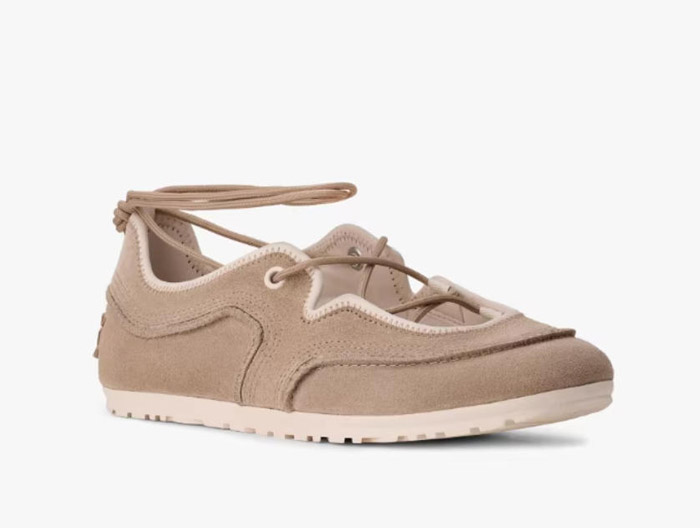 UGG 2026全新奎尔芭蕾休闲鞋优雅登场 解锁春日舒适美学新体验图片4 UGG 2026全新奎尔芭蕾休闲鞋优雅登场 解锁春日舒适美学新体验图片4