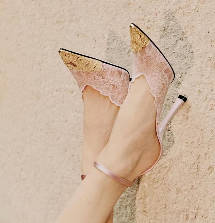 JIMMY CHOO 2026春季新款FAIZ 100蕾丝高跟鞋优雅登场图片 JIMMY CHOO 2026春季新款FAIZ 100蕾丝高跟鞋优雅登场图片