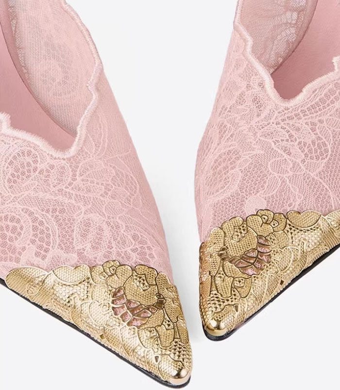 JIMMY CHOO 2026春季新款FAIZ 100蕾丝高跟鞋优雅登场图片4 JIMMY CHOO 2026春季新款FAIZ 100蕾丝高跟鞋优雅登场图片4