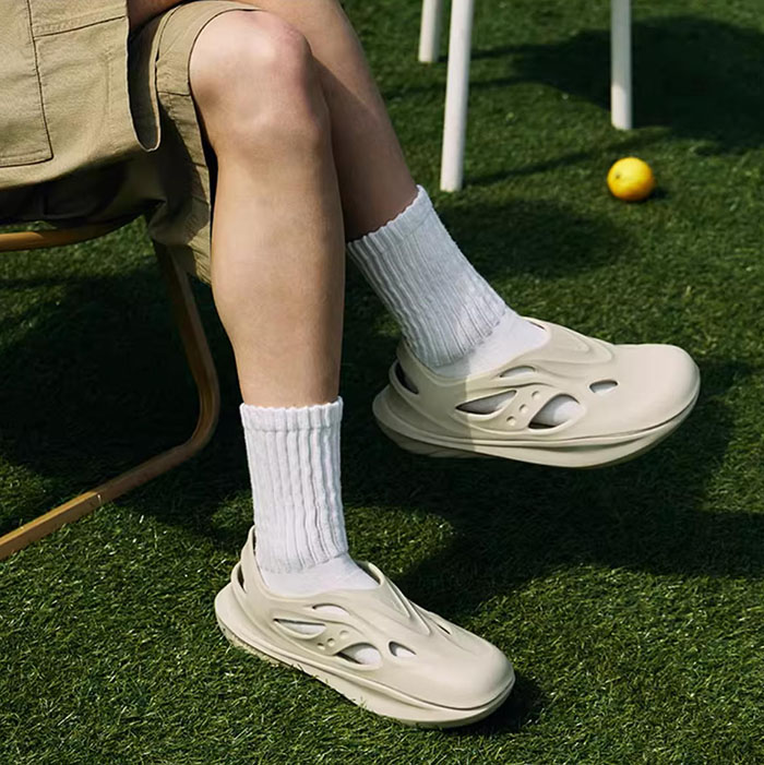 索康尼2026新款CRADLE YAT洞洞鞋即将上线，运动基因解锁夏日洞洞鞋新体验图片8