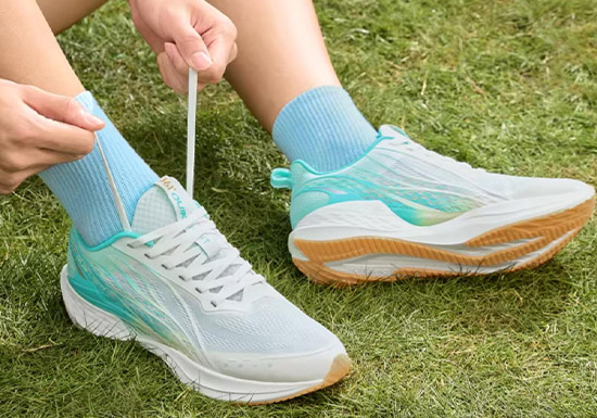 夏季慢跑鞋优选：361飞鱼4.0跑鞋评测