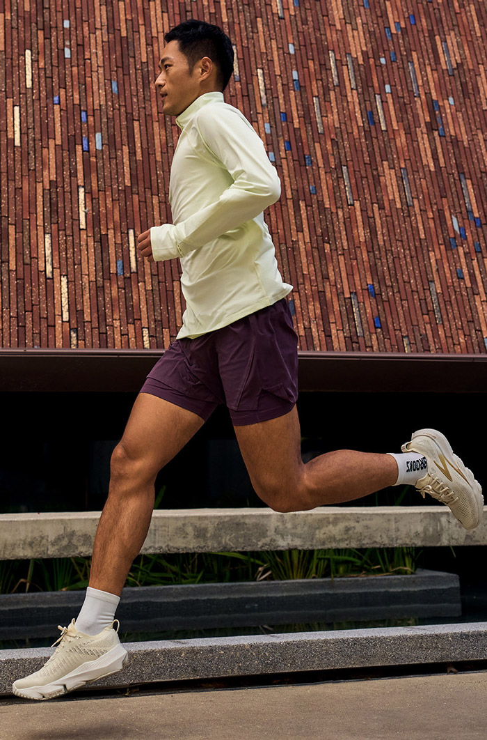 布鲁克斯2026全新椰奶色Glycerin甘油Flex跑鞋优雅登场图片