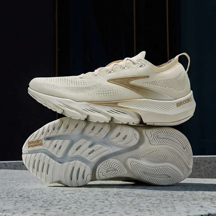 布鲁克斯2026全新椰奶色Glycerin甘油Flex跑鞋优雅登场图片5