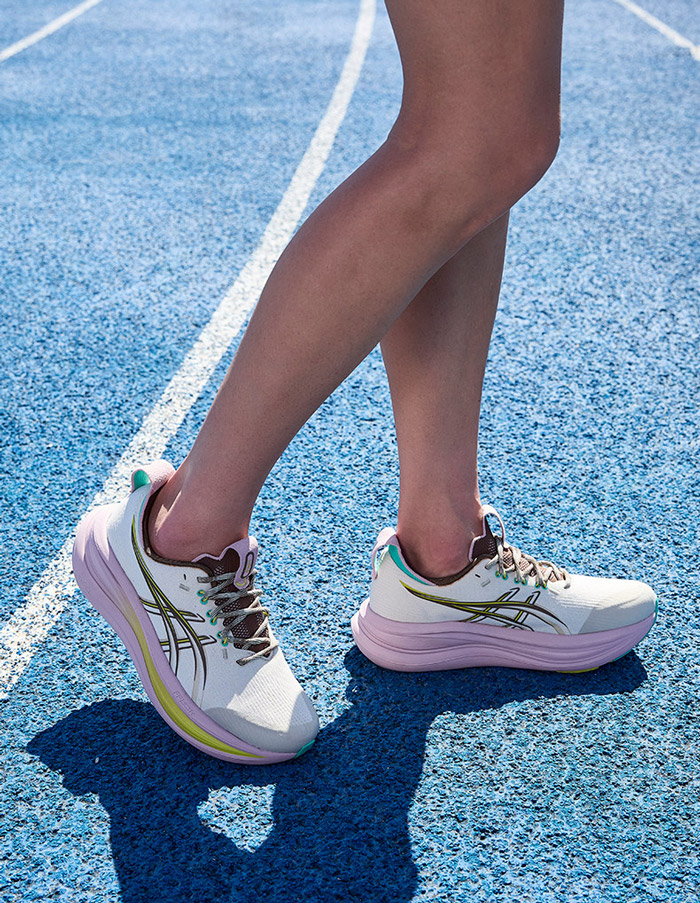 2026新款ASICS GEL-NIMBUS 28 TR女子跑鞋评测图片3