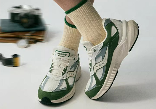 索康尼2026新款KINVARA PWR运动鞋评测