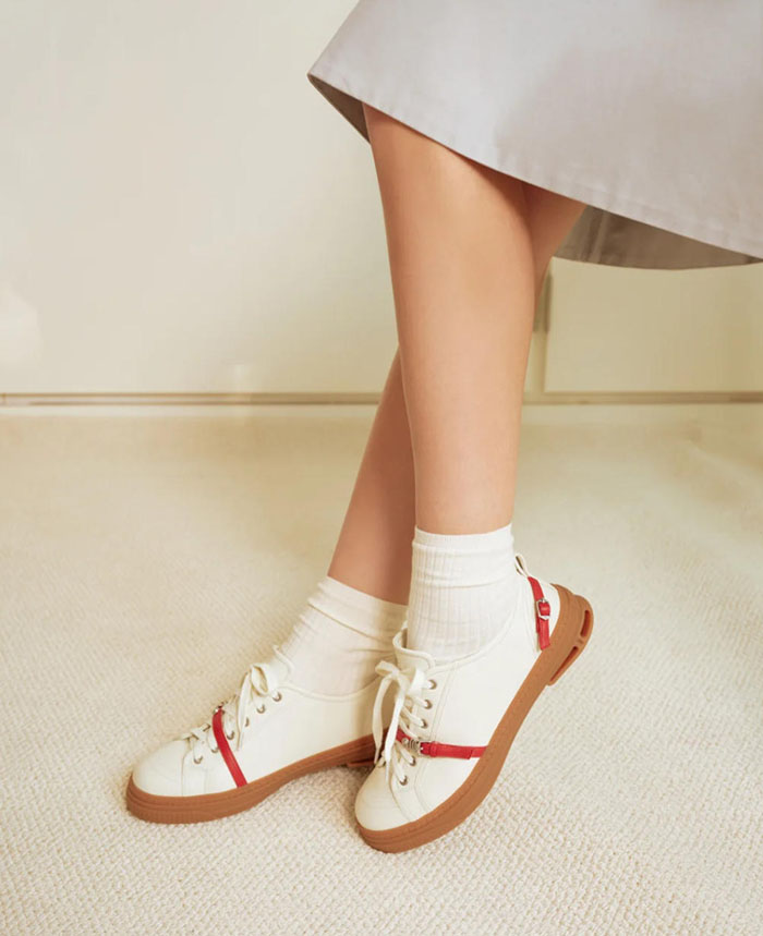 细节封神!薇薇燃2026新款贝壳系列德训鞋,解锁都市青年质感穿搭图片5 细节封神!薇薇燃2026新款贝壳系列德训鞋,解锁都市青年质感穿搭图片5