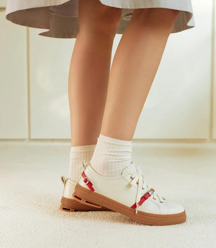 细节封神!薇薇燃2026新款贝壳系列德训鞋,解锁都市青年质感穿搭图片6 细节封神!薇薇燃2026新款贝壳系列德训鞋,解锁都市青年质感穿搭图片6