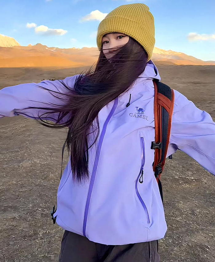 400元内封神！迪丽热巴同款骆驼冲锋衣不怕暴雨图片3