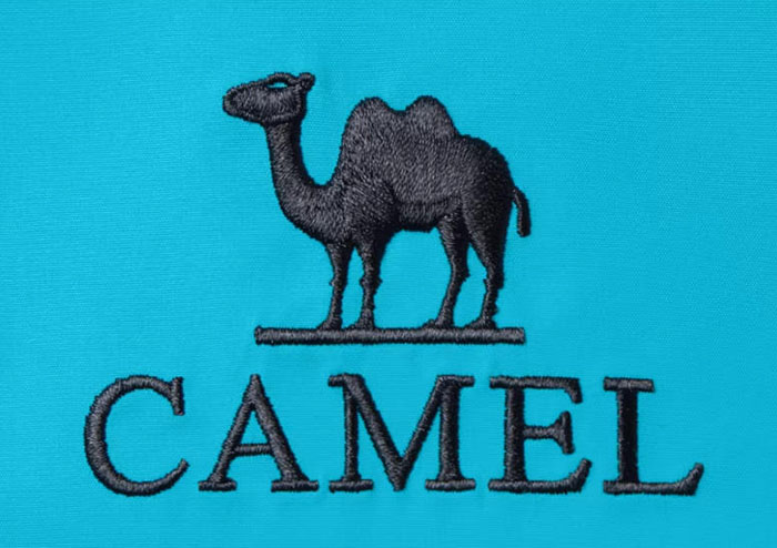 400元内封神！迪丽热巴同款骆驼冲锋衣不怕暴雨图片12