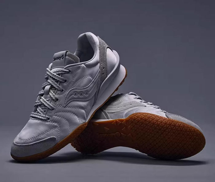 索康尼2026全新灰色版BULLET V2薄底德训鞋正式上市图片