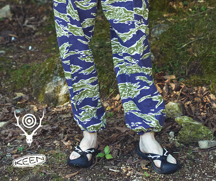 全黑复刻+鹿角压花！KEEN × South2 West8联名款WAIMEA H2拖鞋上市图片2