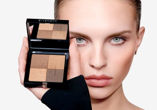 纪梵希美妆重磅推出全新「华夫饼」修容盘