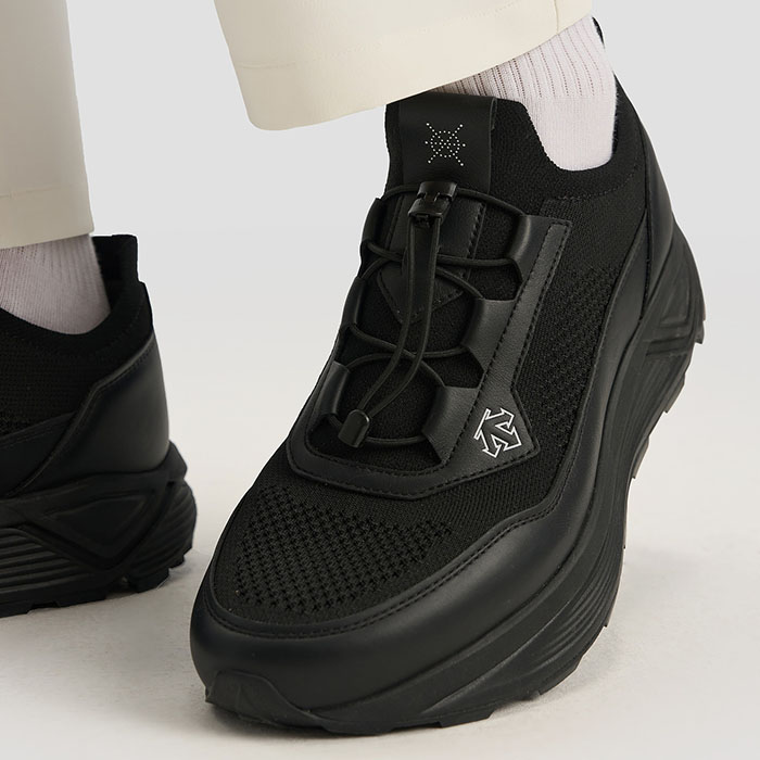 跑鞋基因+袜套设计！迪桑特2026新款DUALIS KNIT运动鞋上市图片2