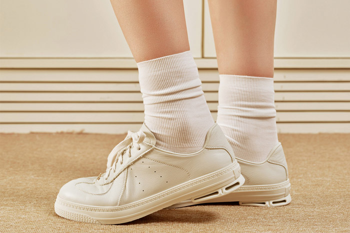 VITTORIO VENTURA 薇薇燃2026新款贝壳系列德训鞋上市图片