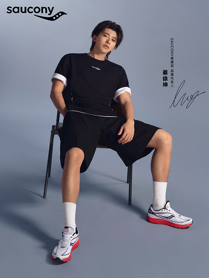 Saucony「索康尼」官宣蔡徐坤为品牌代言人图片