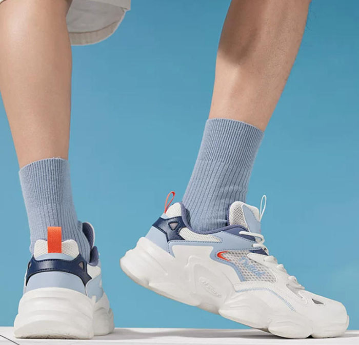 夏日鞋履+百元级神鞋！361° 云舒云朵鞋破解透气与颜值双重难题图片3